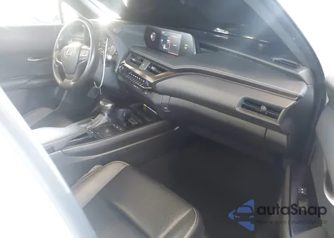 2021 Lexus Ux 250H z USA, uszkodzony, nr VIN JTHX9JBH1M2043915